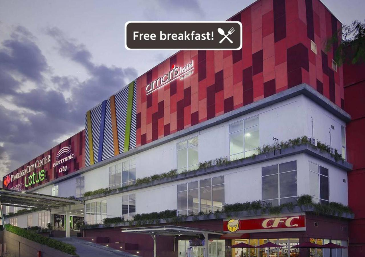 Amaris Hotel Ponorogo מראה חיצוני תמונה